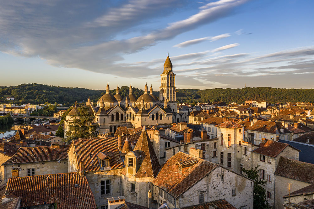 Vue aérienne de Périgueux avec la cathédrale Saint-Front en Dordogne
